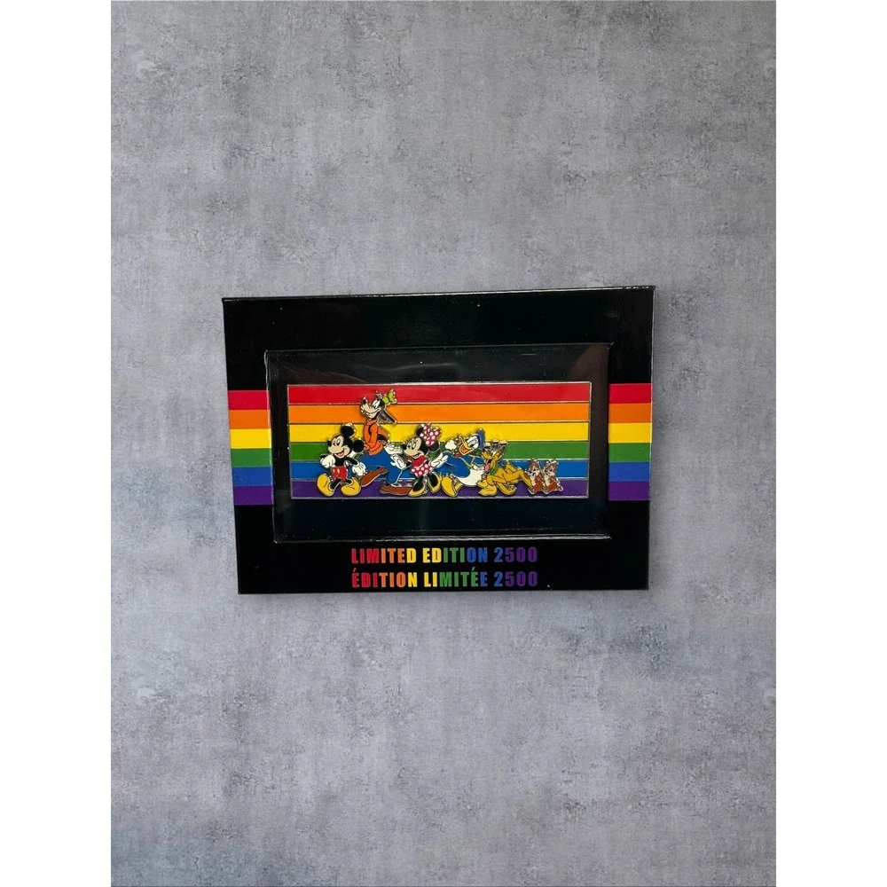 Disney Mickey & Friends Pride Rainbow Jumbo Pin Unisex Rainbow NEW LE 2500